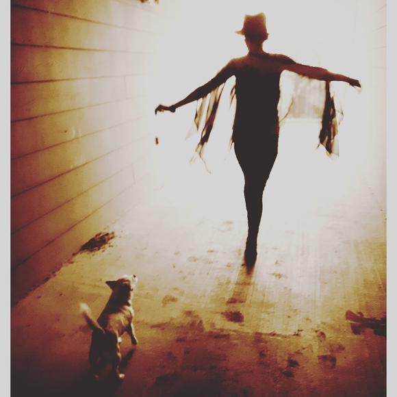 Meet your Posher, Lisa - Picture 6 of 15